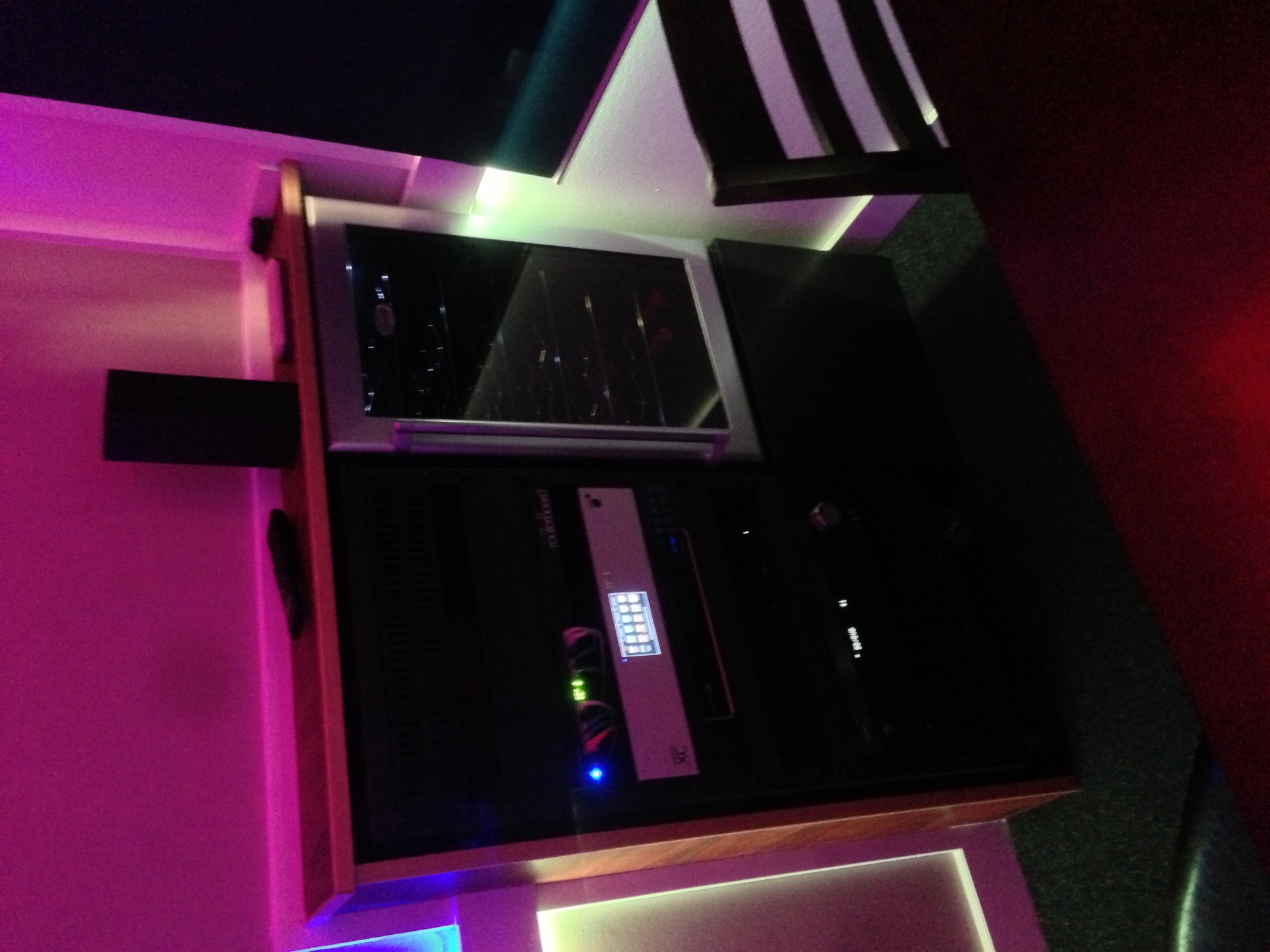 Professional Equipment Rack